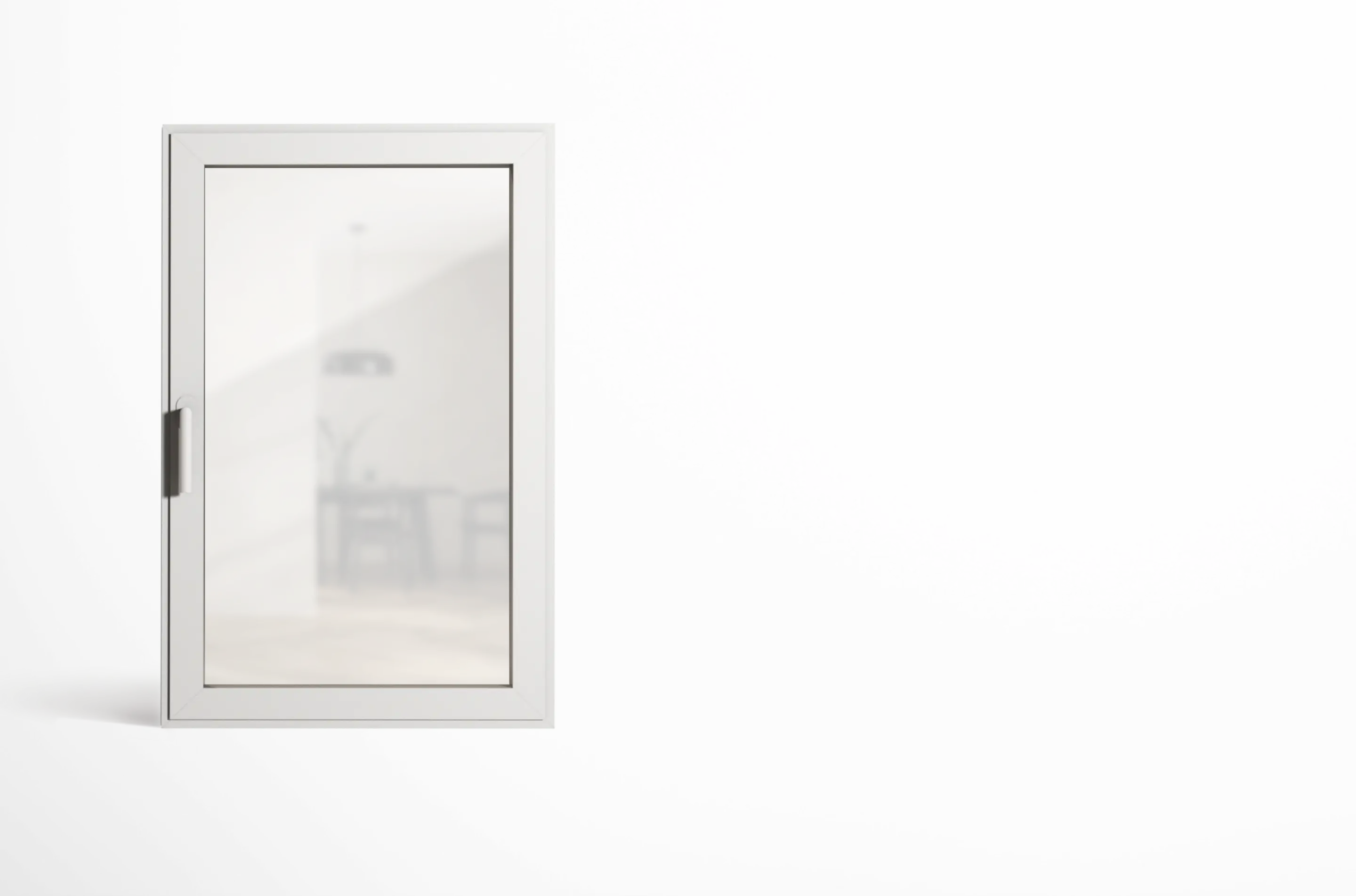 Weißer Fensterrahmen mit klarem Glas, durch das ein verschwommener Tisch mit Stühlen und eine Hängeleuchte sichtbar sind.