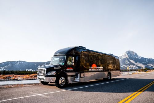 SunDog Bus shuttles from Calgary, Edmonton, Hinton, Banff, Lake Louise and Jasper