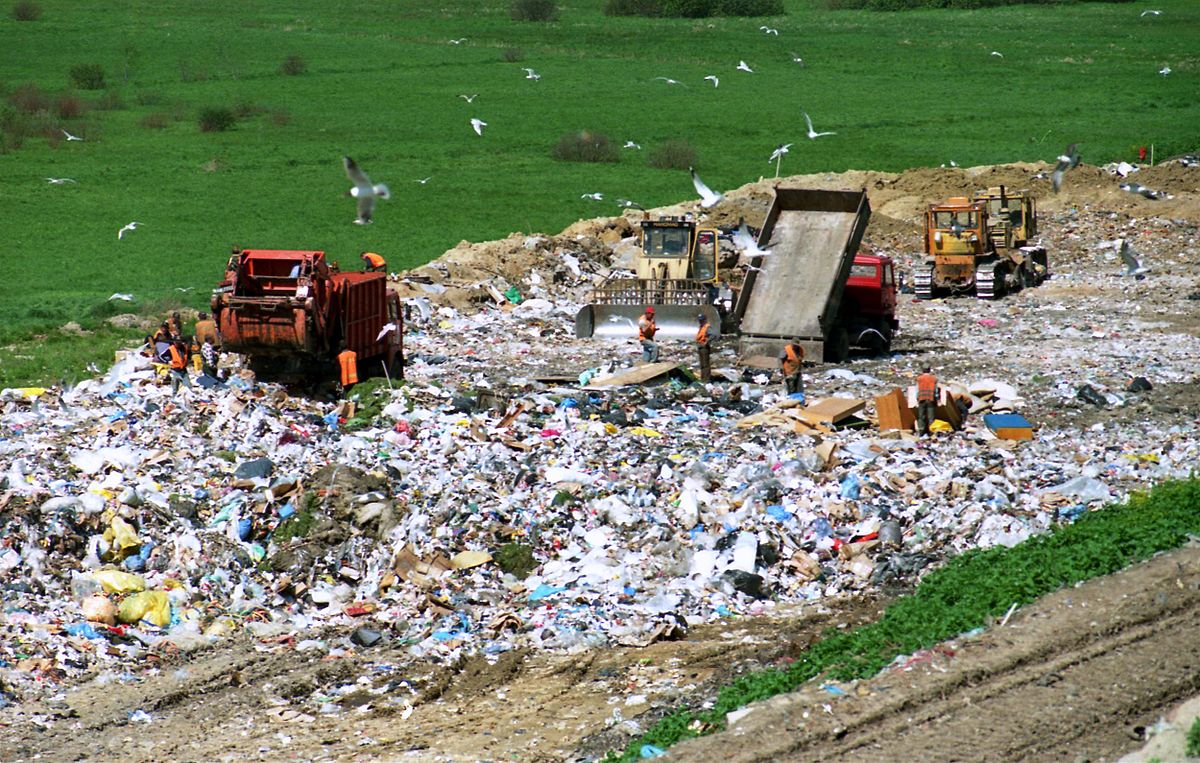 Is DEEP GREEN WASTE & RECYCLING INC (OTCMKTS:DGWR) A Buy After Major Correction?