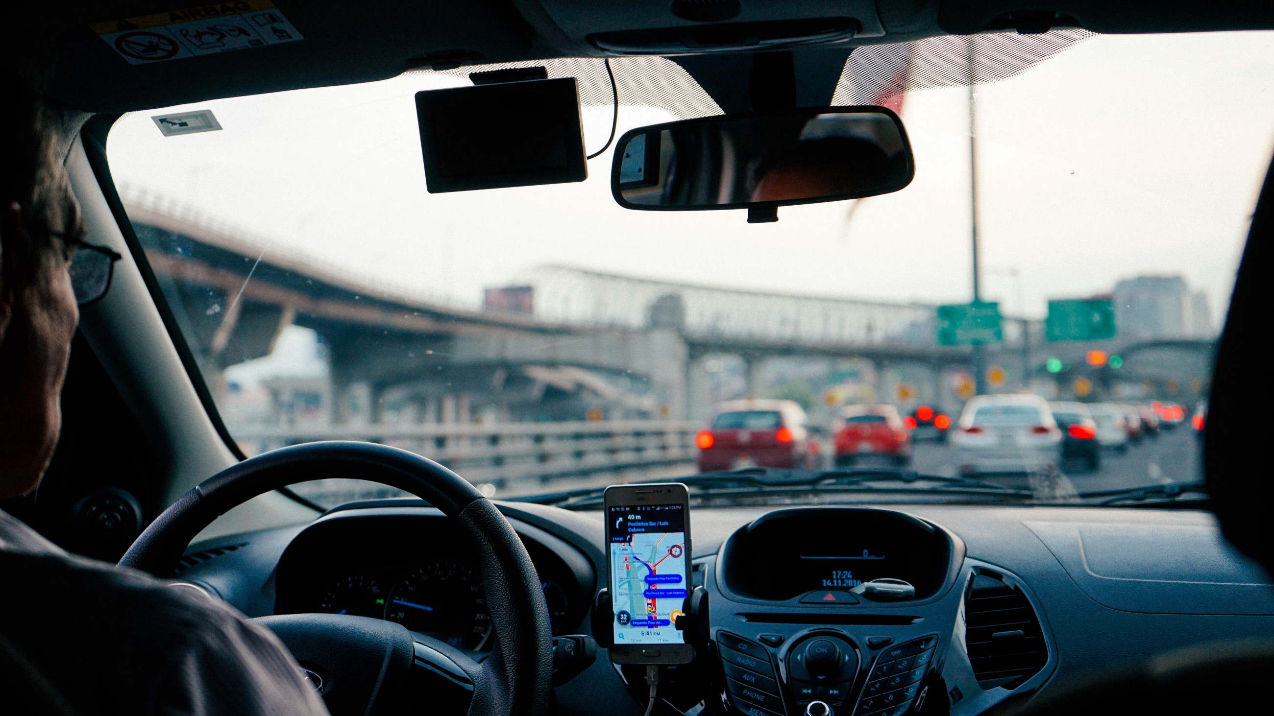 Carsmartt Inc (OTCMKTS: CRSM) Explodes On Taking The Fight To Uber Technologies Inc (NYSE: UBER) And LYFT Inc (NASDAQ: LYFT)