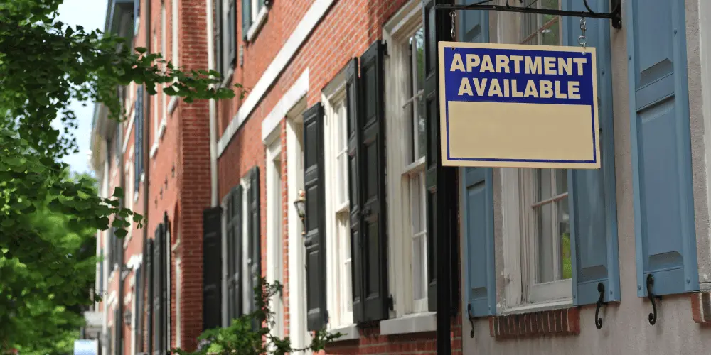 Para alquilar apartamentos urbanos, que muestra opciones para inquilinos que buscan viviendas asequibles y consejos inteligentes para buscar apartamentos económicos.