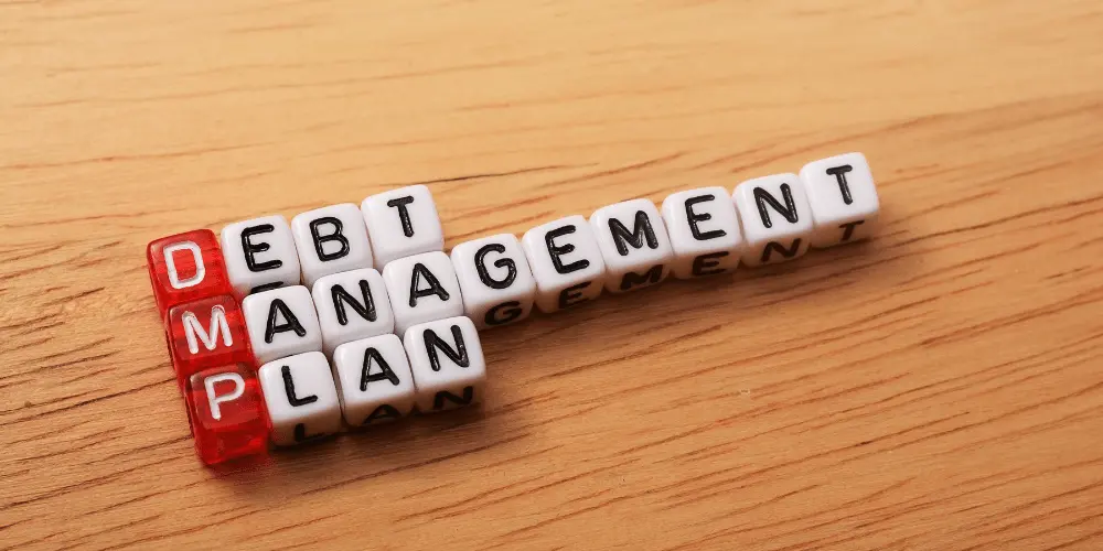 Debt management plan spelled out shows the pros and cons of using a DMP to simplify payments and protect your credit.