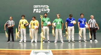 La quiñiéla des espoirs a vu la victoire des frères Garat (bleu) devant Hugo Pierrou et Paga (vert)