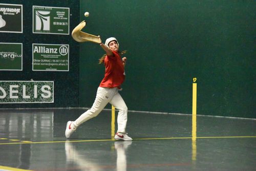 Une belle attitude de Shana Gonzales