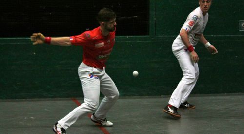 La main nue est très exigeante