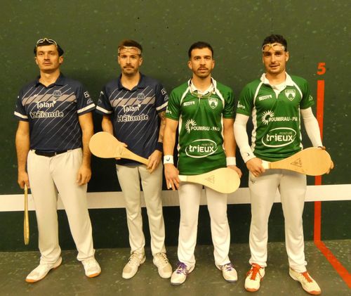 Les deux duos au prmeir "yo"