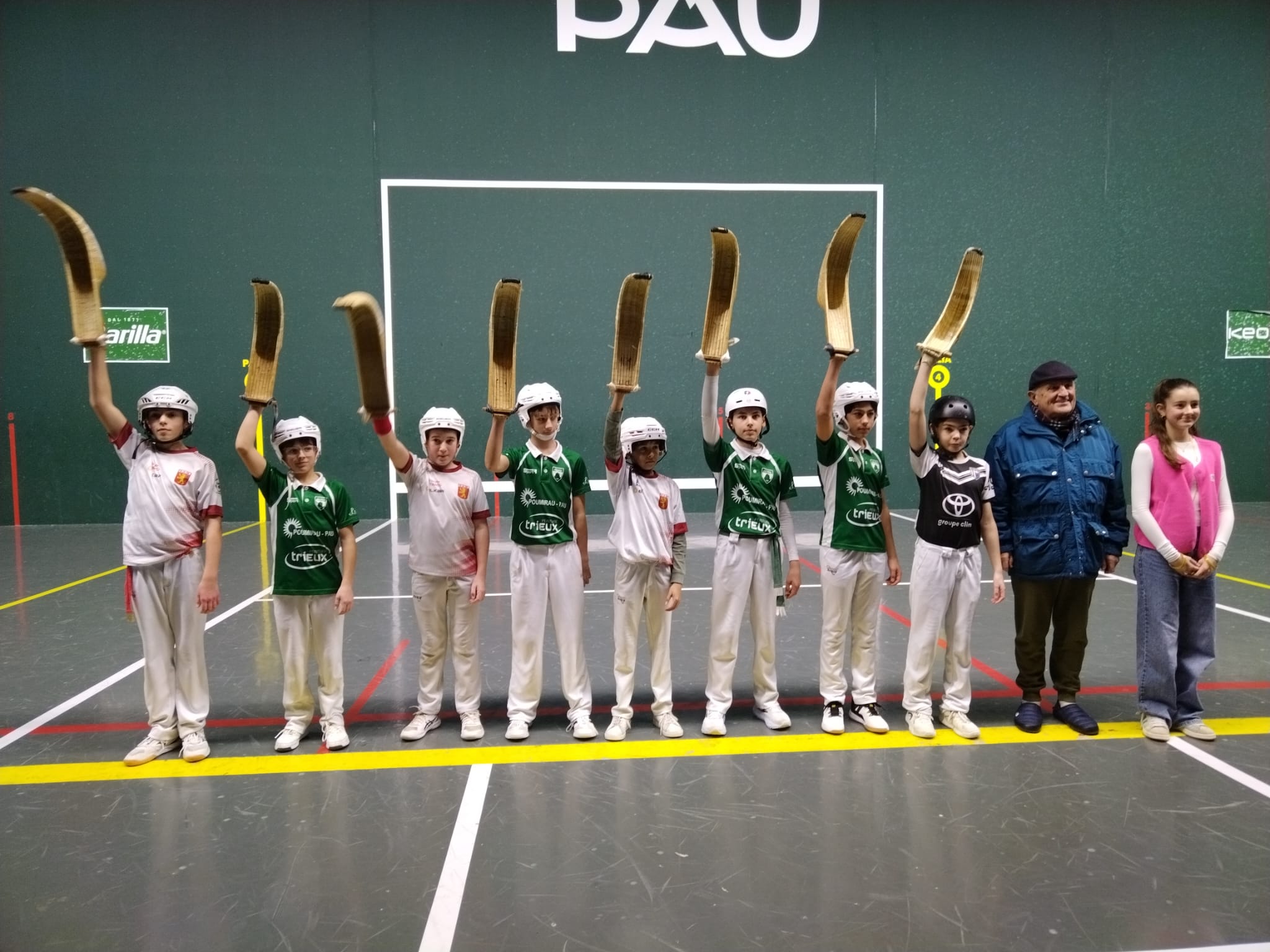 Le salut comme chez les grands