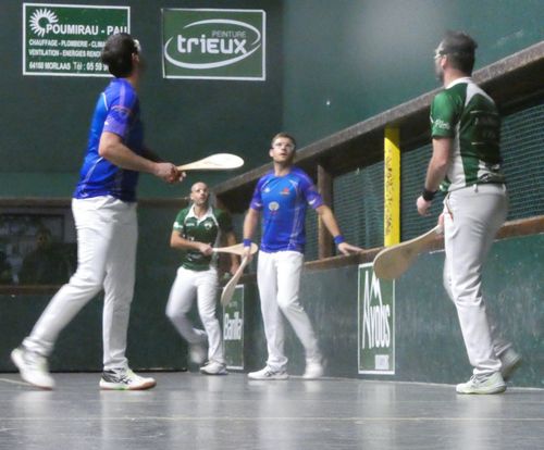 Mendivé a gagné son duel à l'arrière