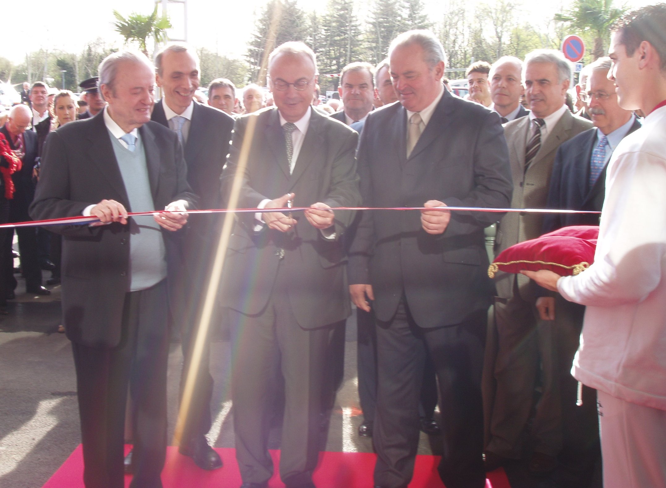 Le soleil s'est invité au premier rang à l'heure du ruban g