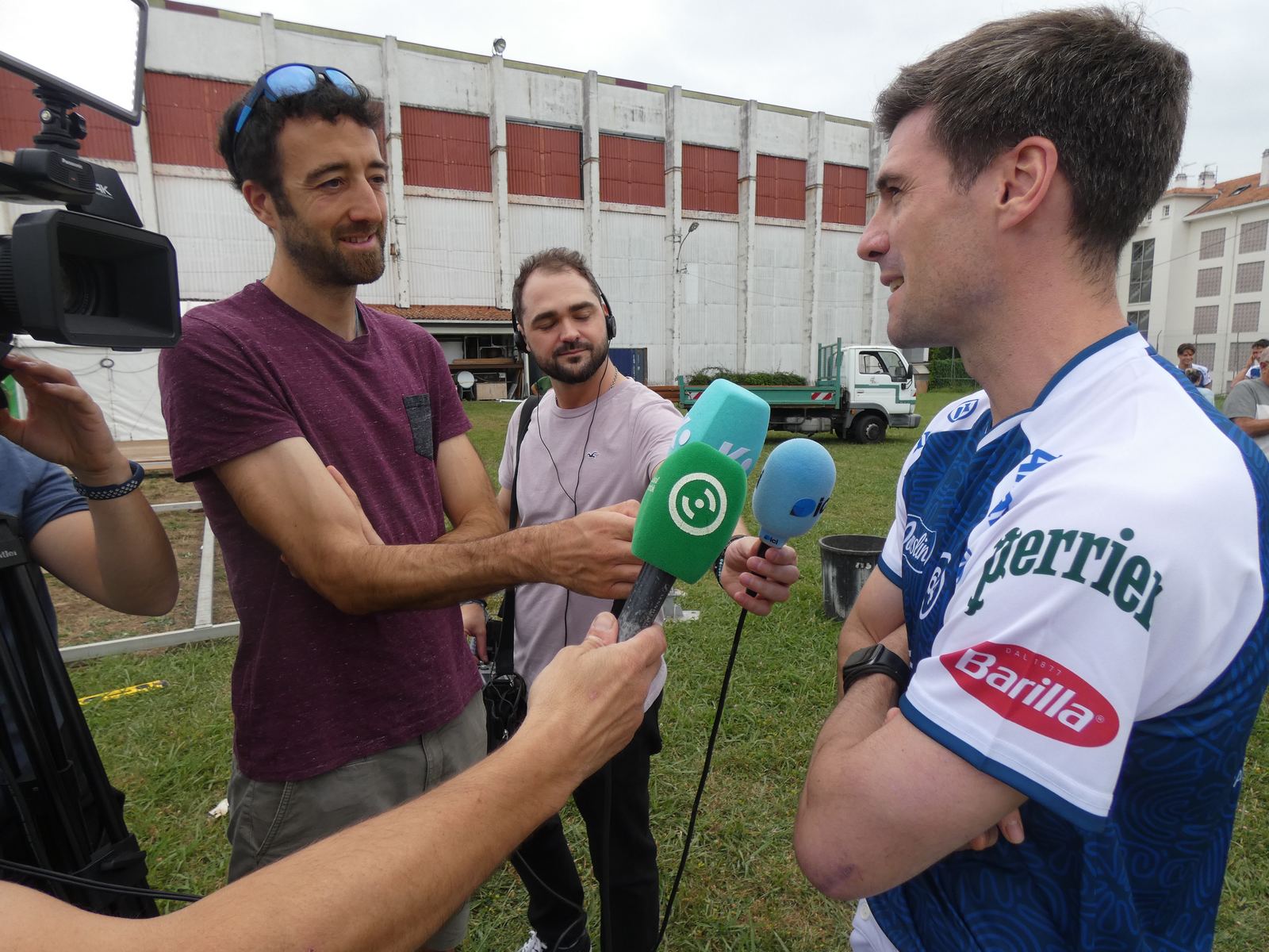 Les médias basques espagnols etaient en nombre...