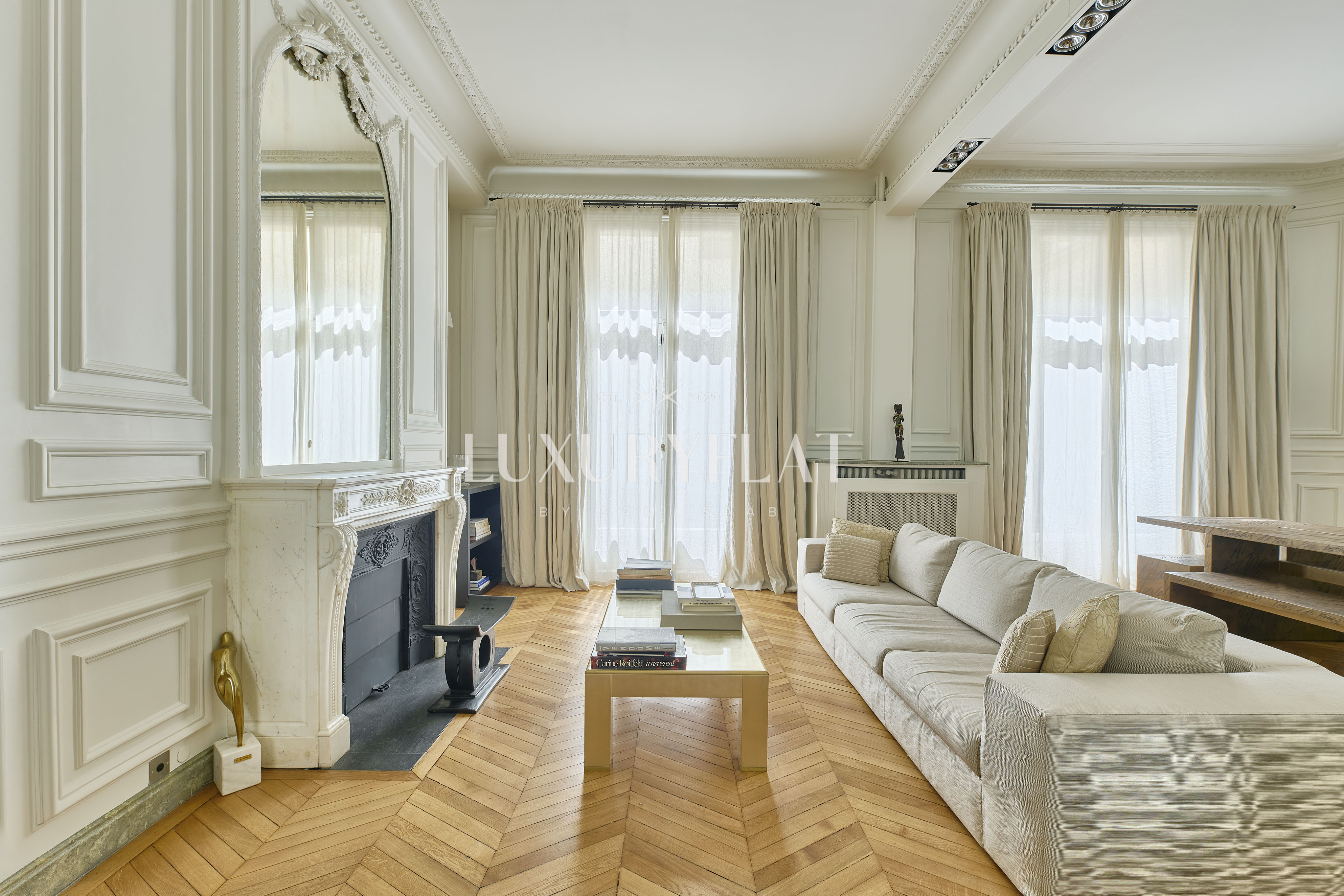 LUXURY FLAT IN PARIS - Paris real estate properties