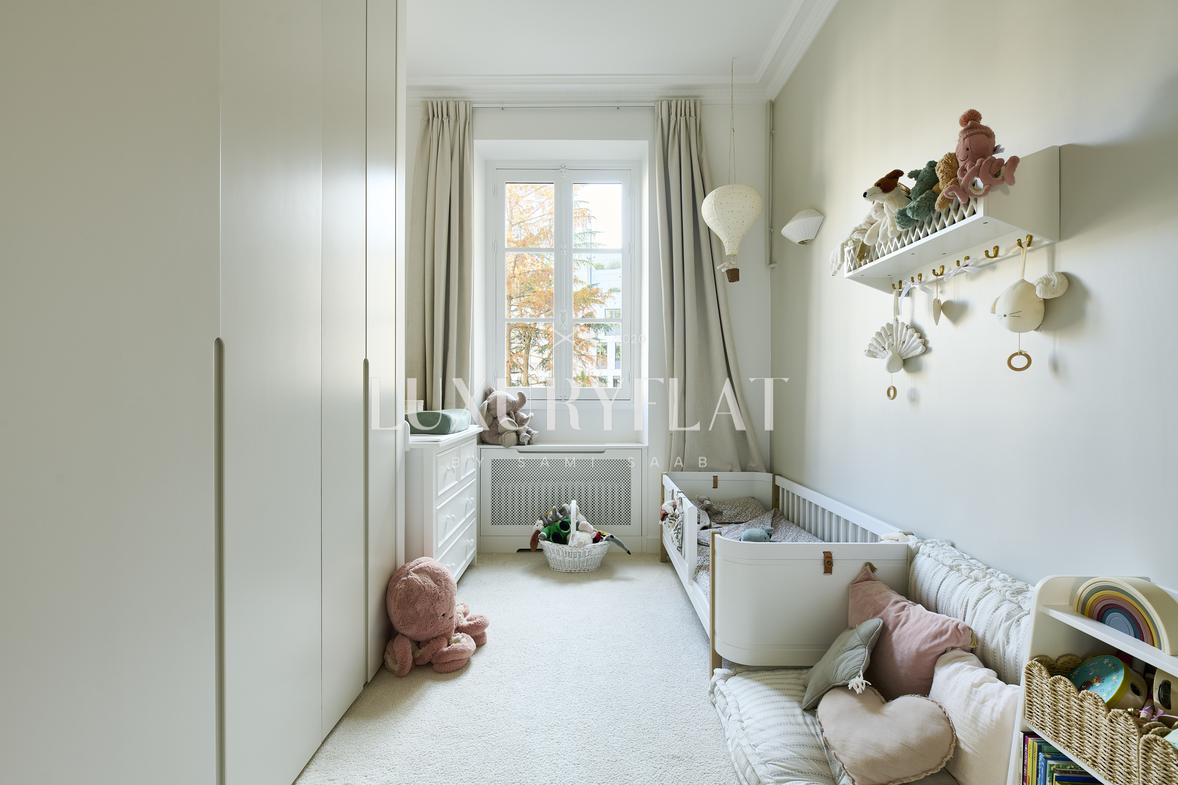 LUXURY FLAT IN PARIS - Paris real estate properties