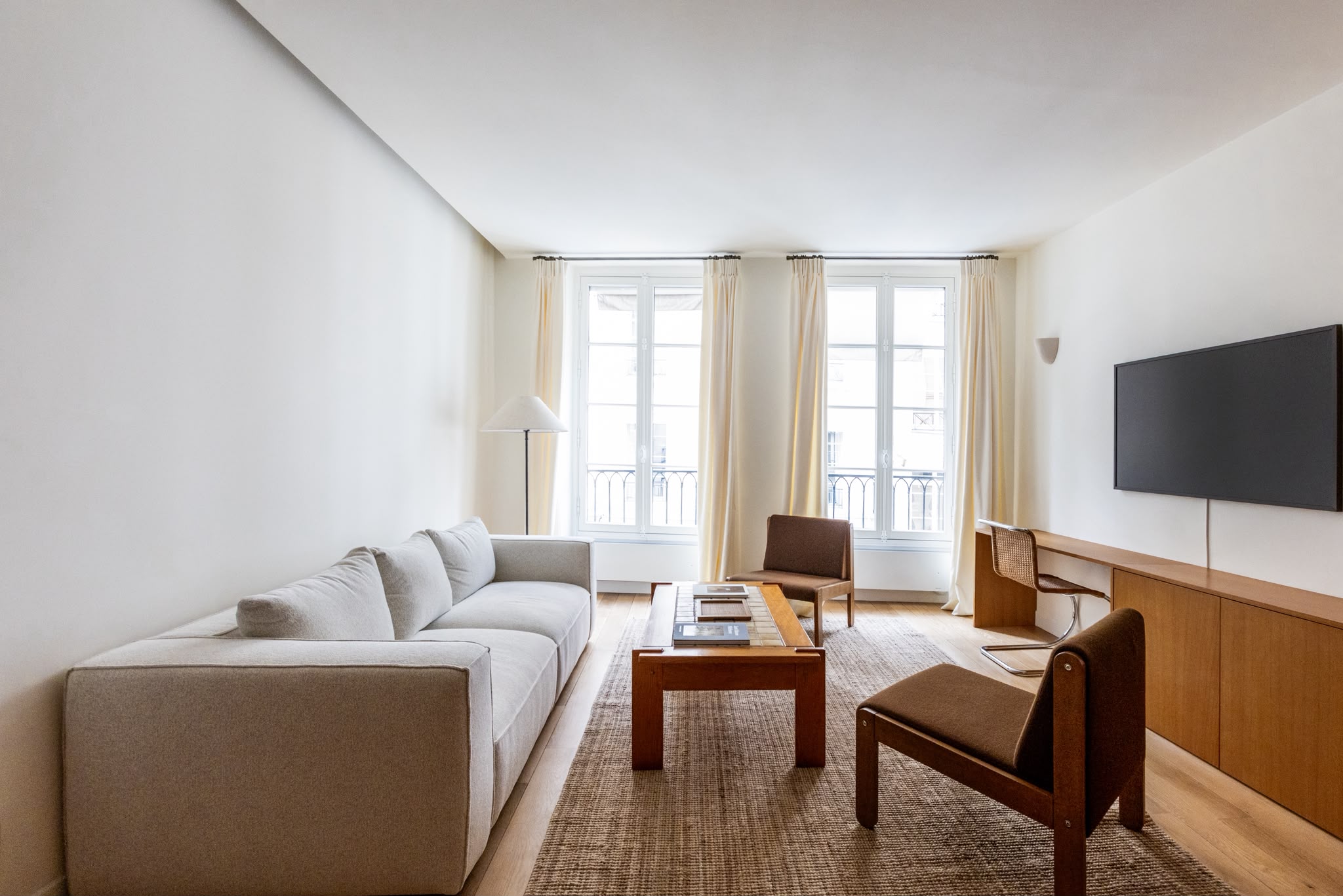 LUXURY FLAT IN PARIS - Paris real estate properties