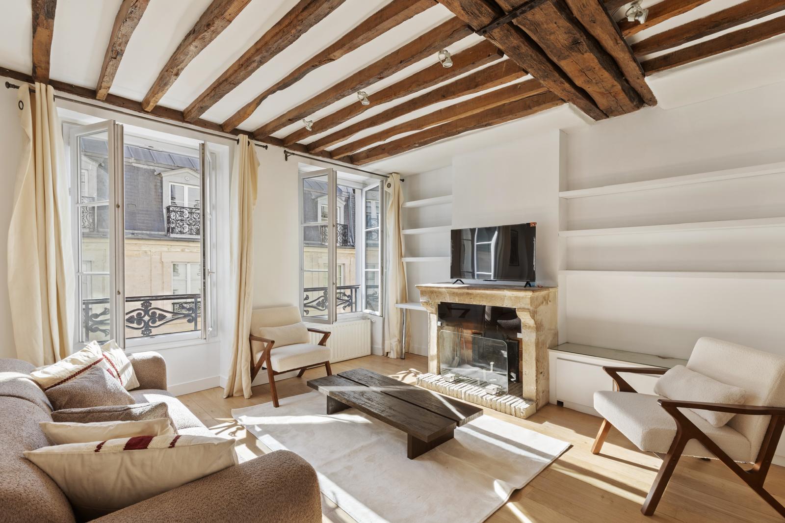 LUXURY FLAT IN PARIS - Paris real estate properties
