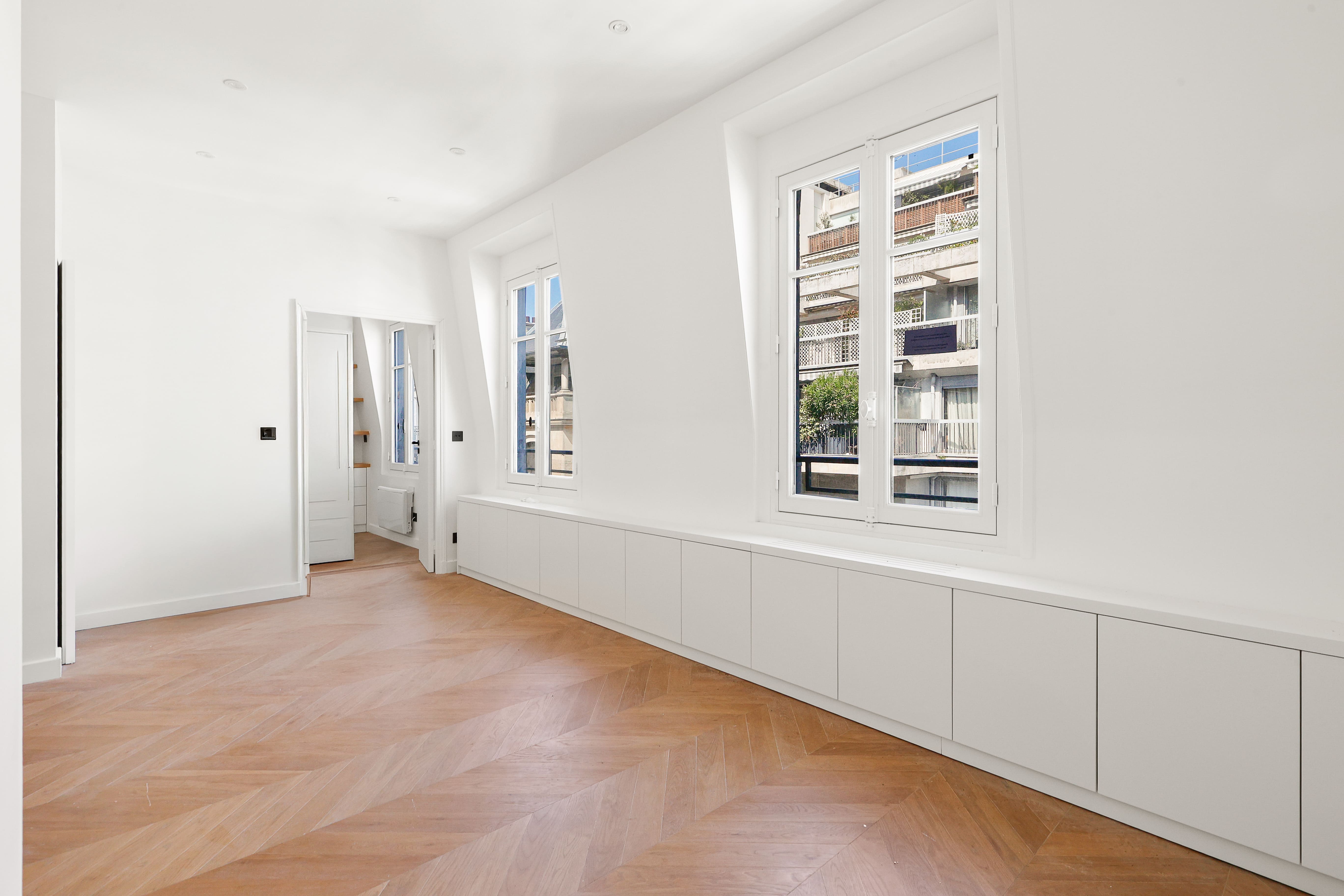 LUXURY FLAT IN PARIS - Paris real estate properties