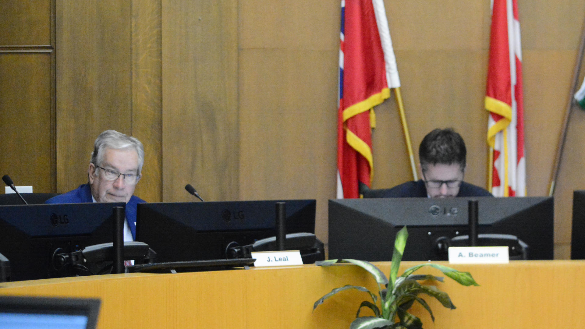 Mayor Jeff Leal Refuses to Hear Delegations on Racial Slur Use