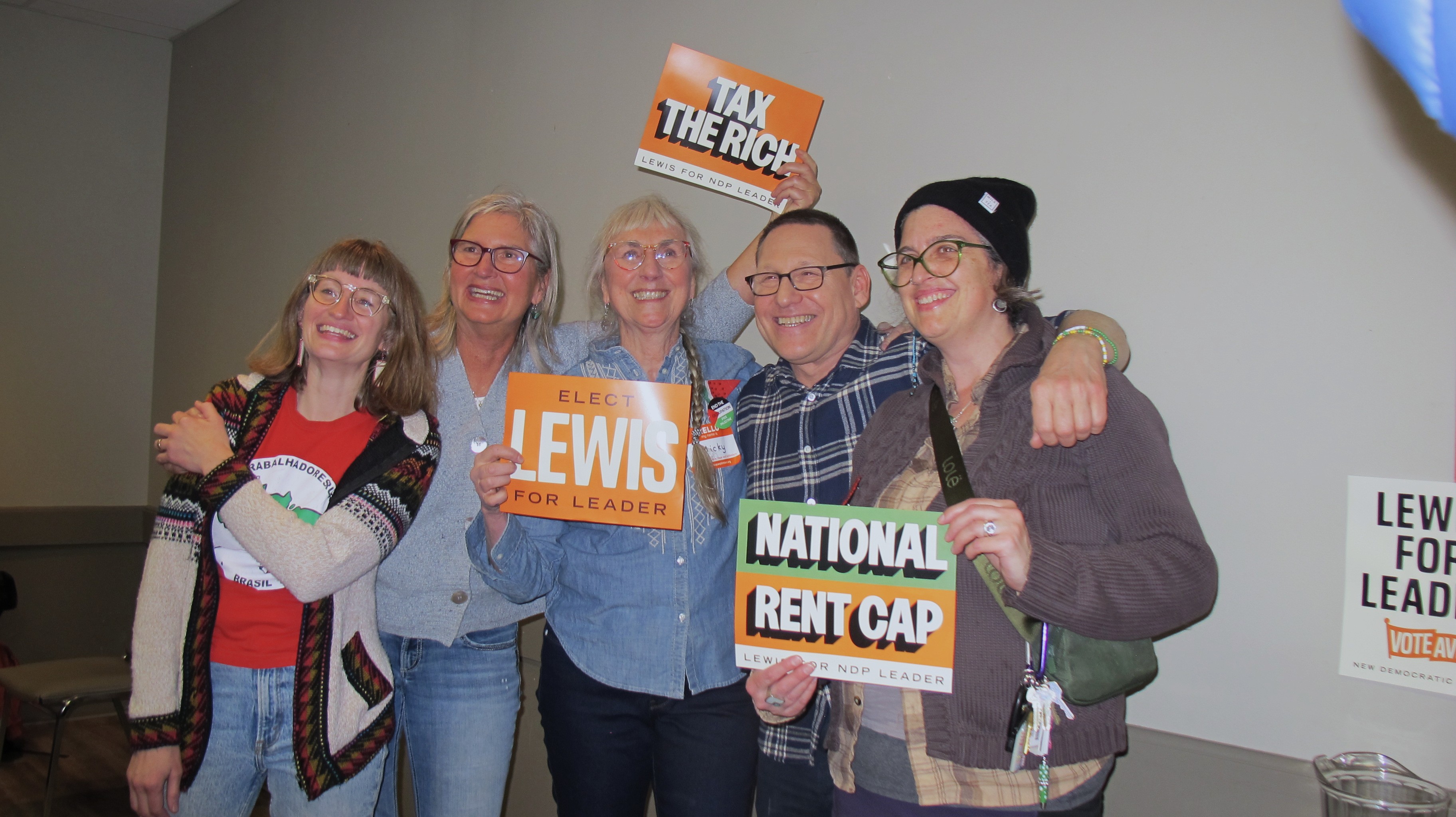 NDP Leadership Candidate Avi Lewis Visits Peterborough Lions Club