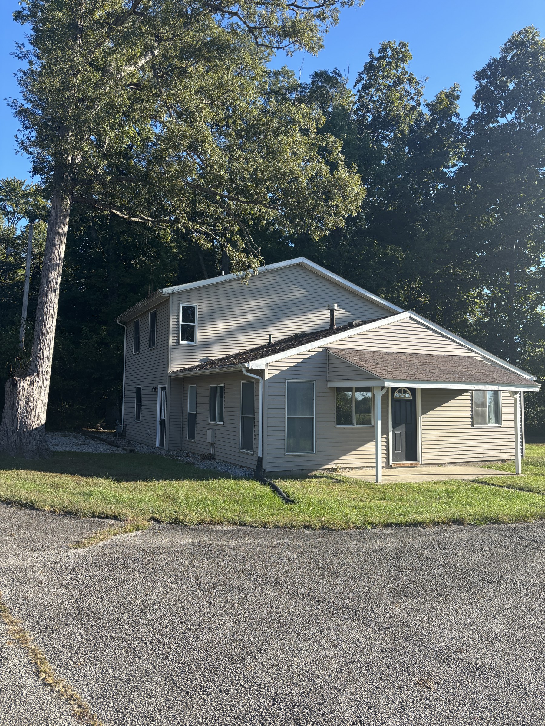 House exterior at 3757 E County Road 200 S, Dillsboro