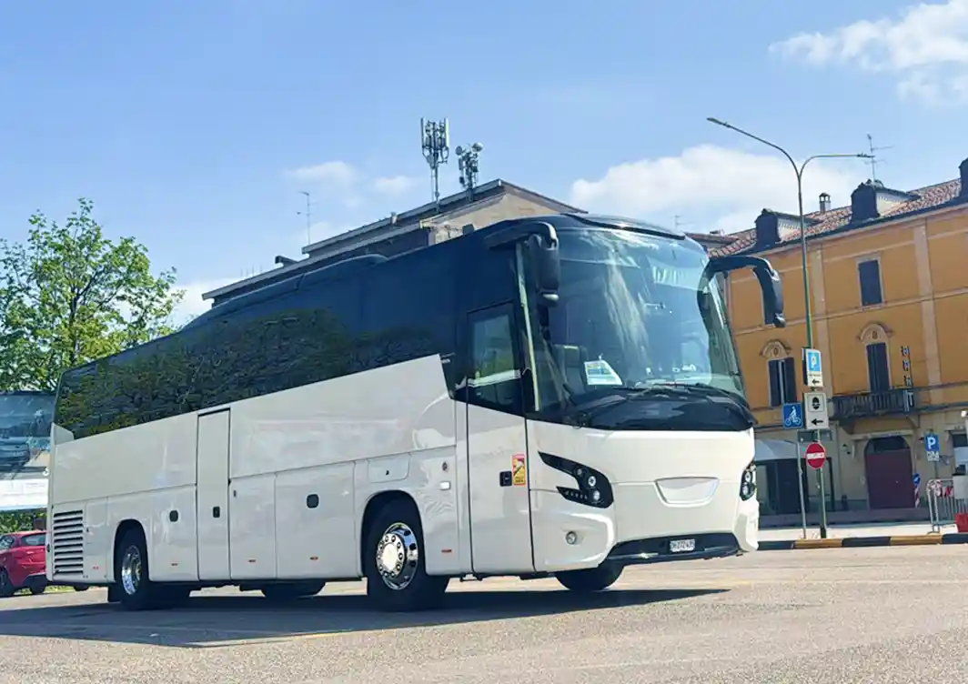 VDL Futura RHD coach