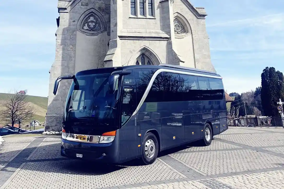 Setra 411HD coach