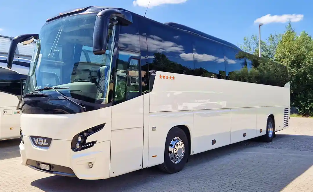 VDL Futura RHD coach