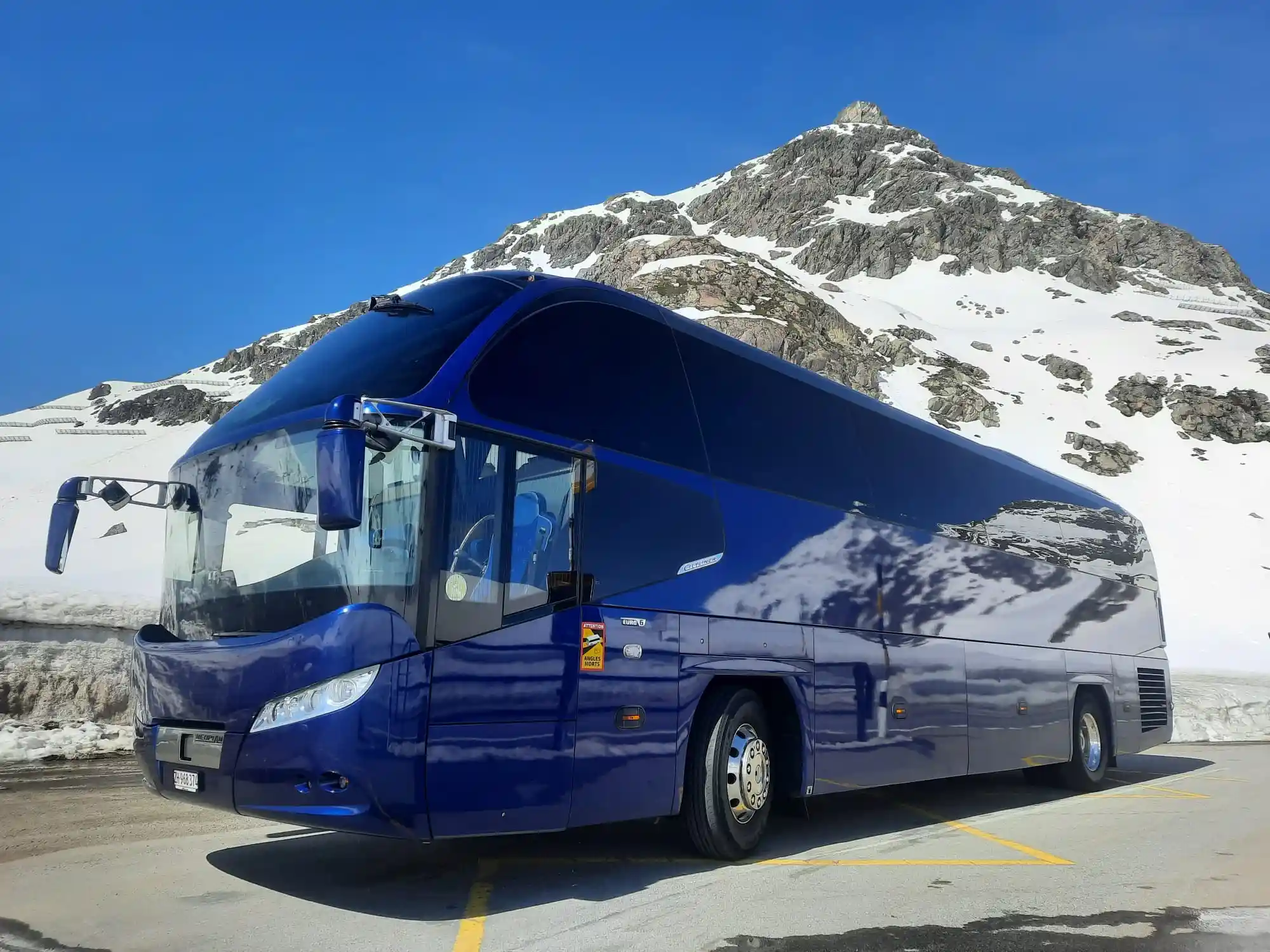 Neoplan cityliner coach