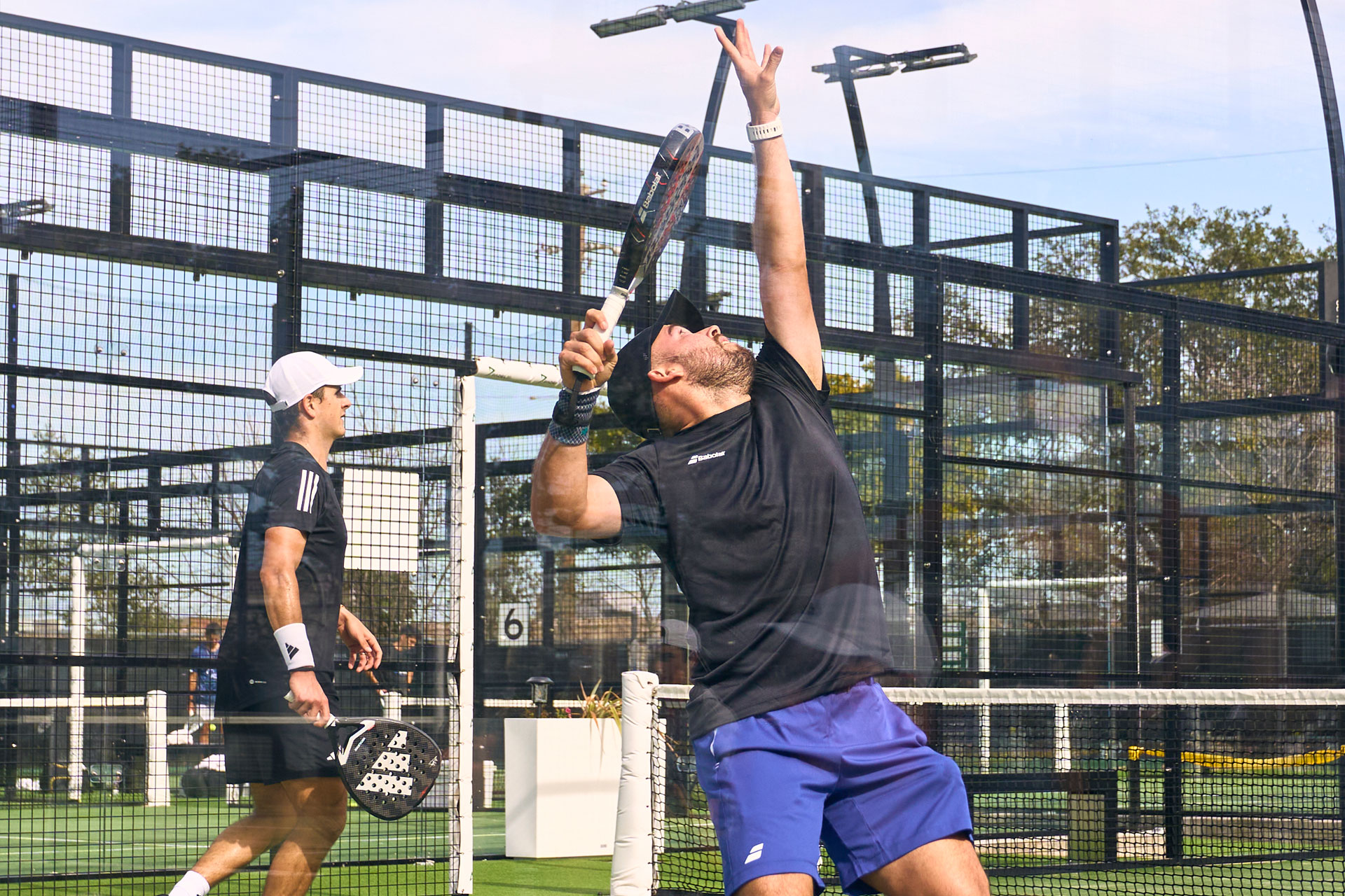 How to Choose the Best Padel Coach for Your Needs