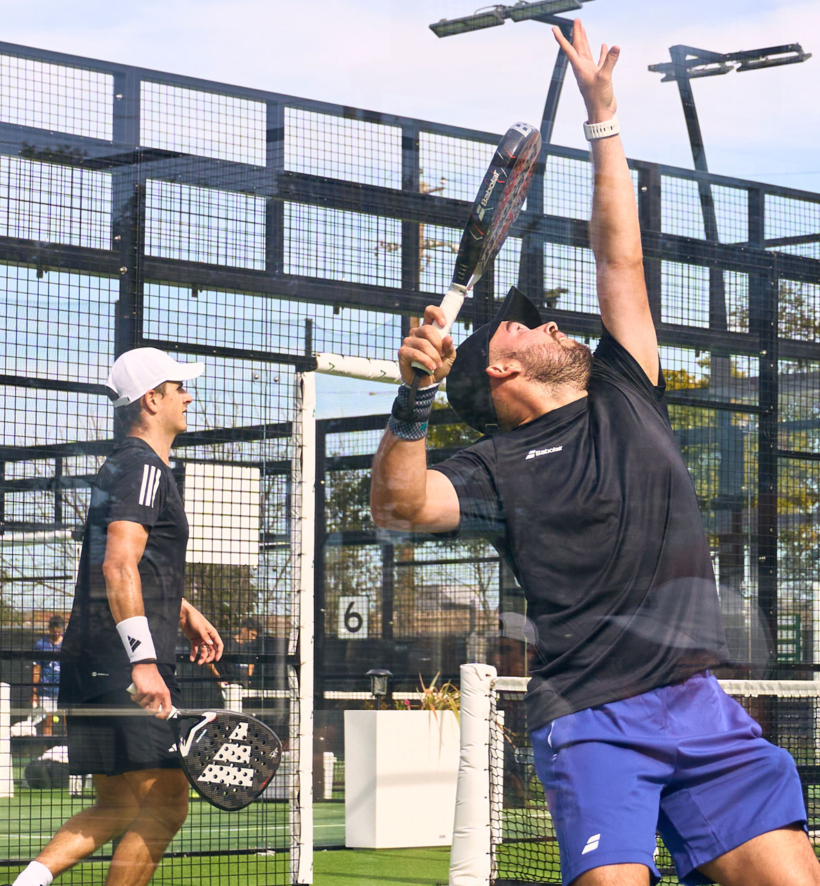 How to Choose the Best Padel Coach for Your Needs