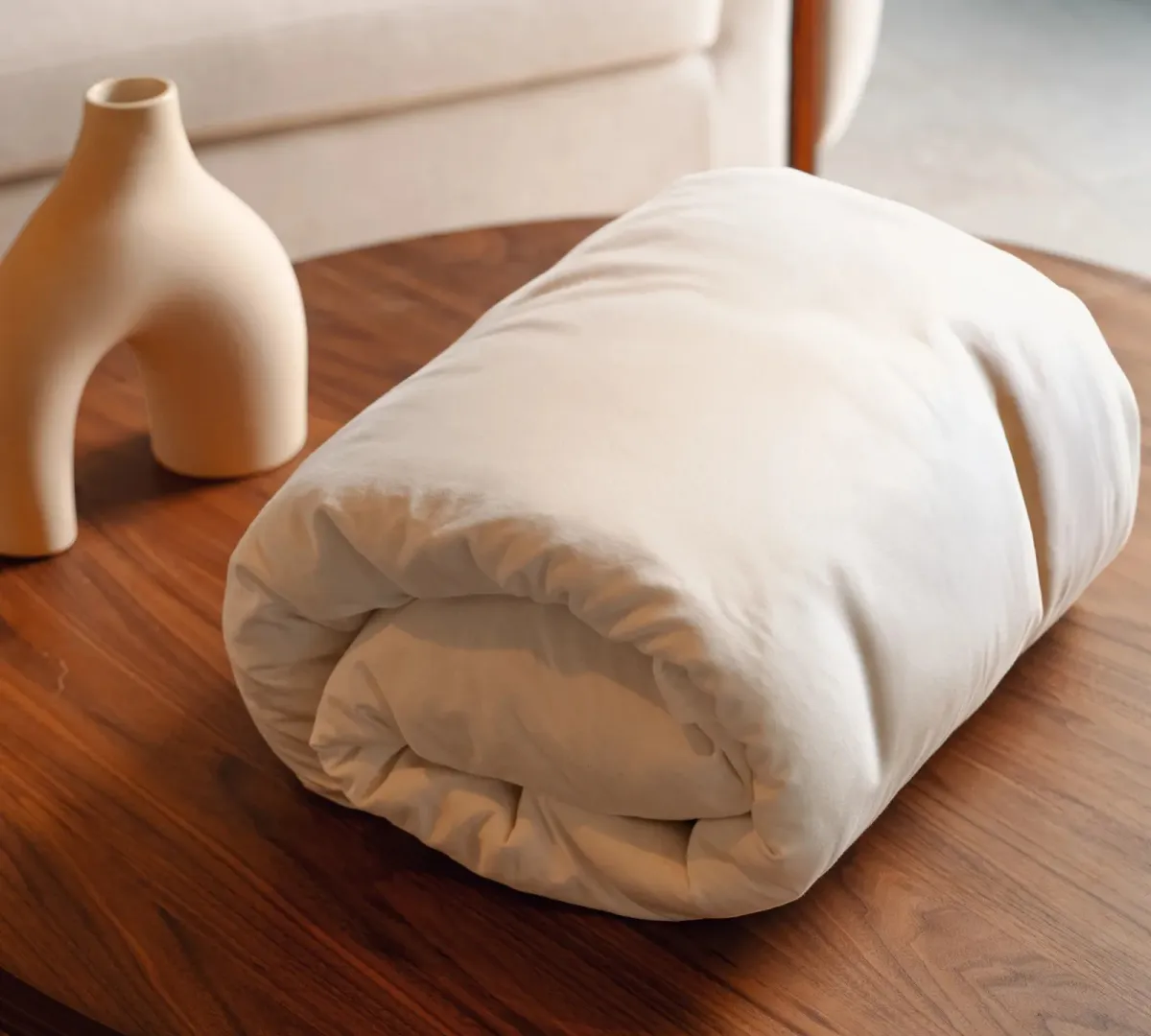 A soft folded weighted duvet