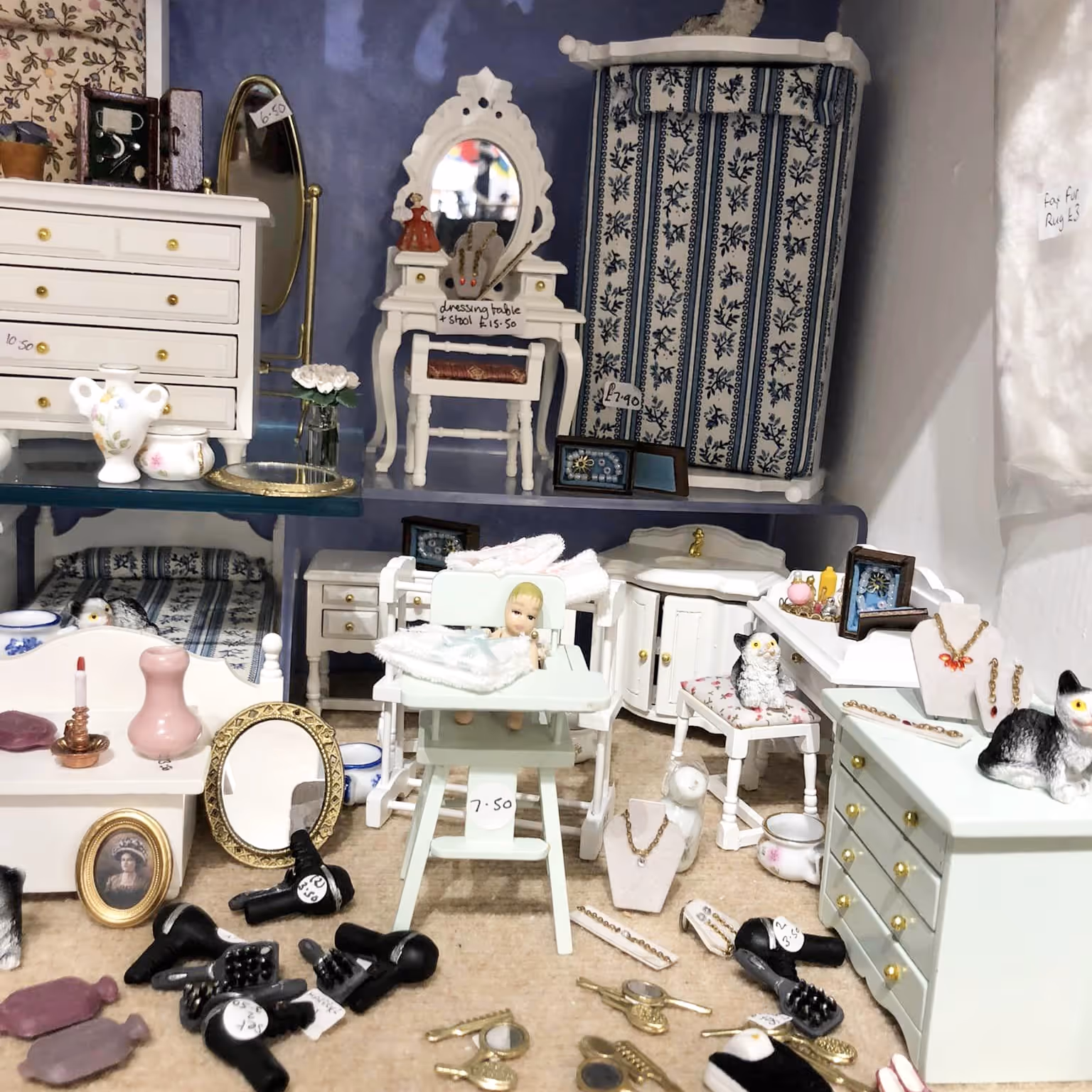 12th scale doll's house accessories