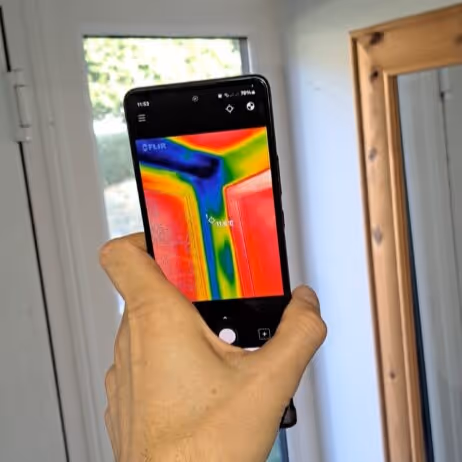 A thermal imaging phone app