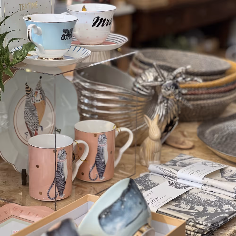 Decorative cups and mugs in a gift shop