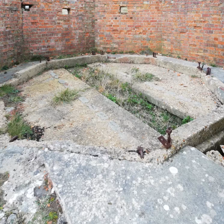 Concrete base inside a WW2 octagonal Y Station