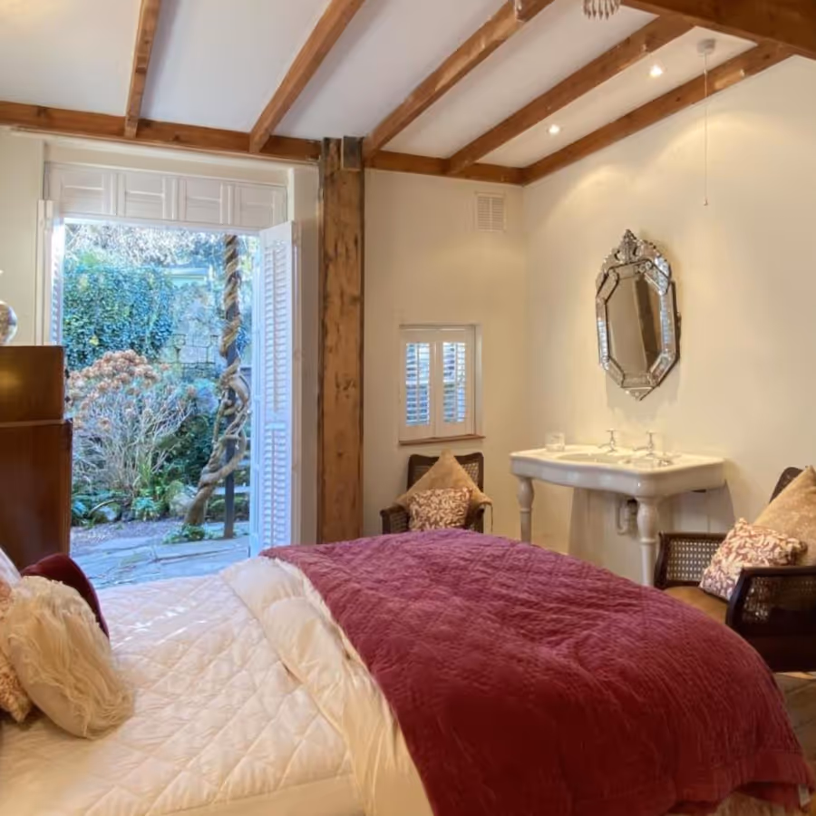 A country bedoom with traditional furnishings