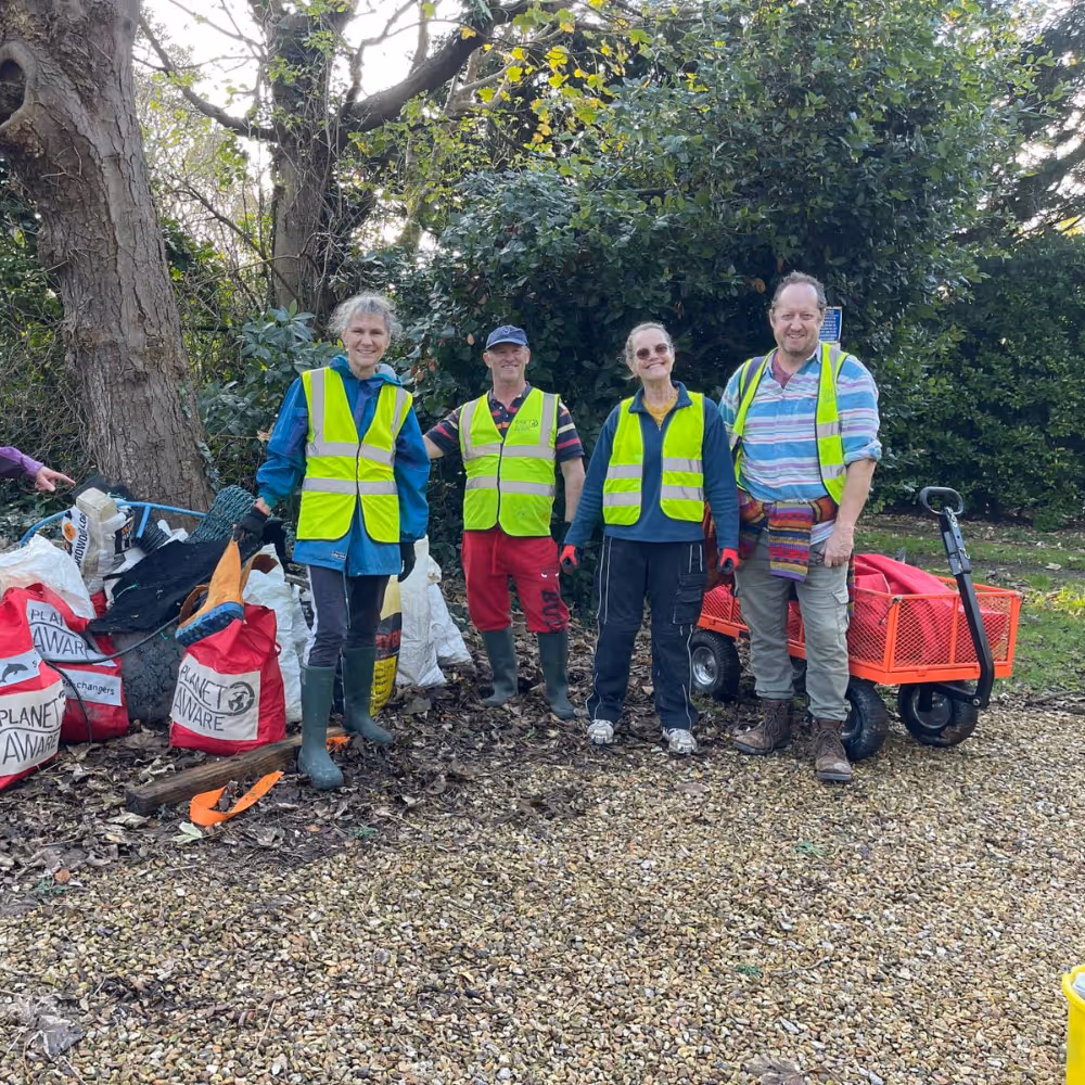 A team of beach cleaning voluneers.