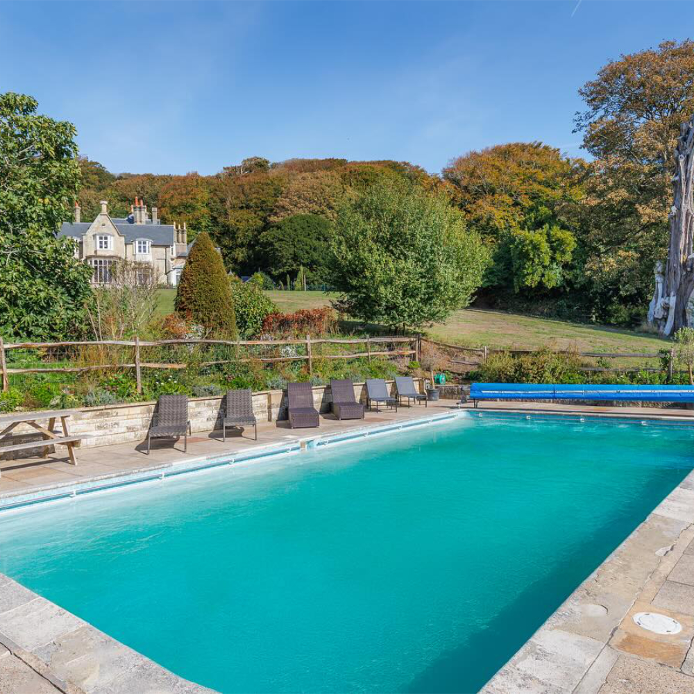 An outdoor swimming pool