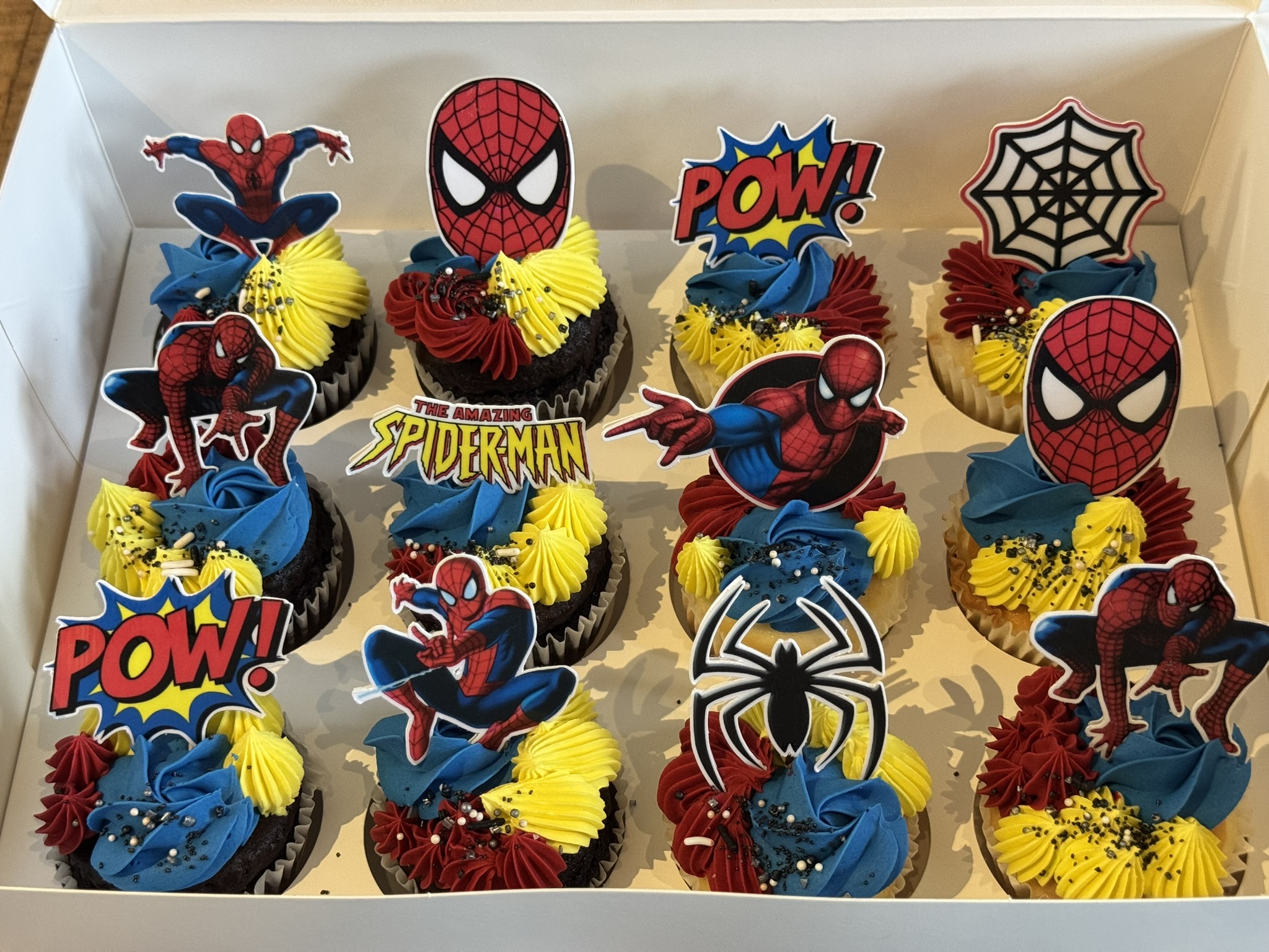 Gateau Signe M cakes for any event