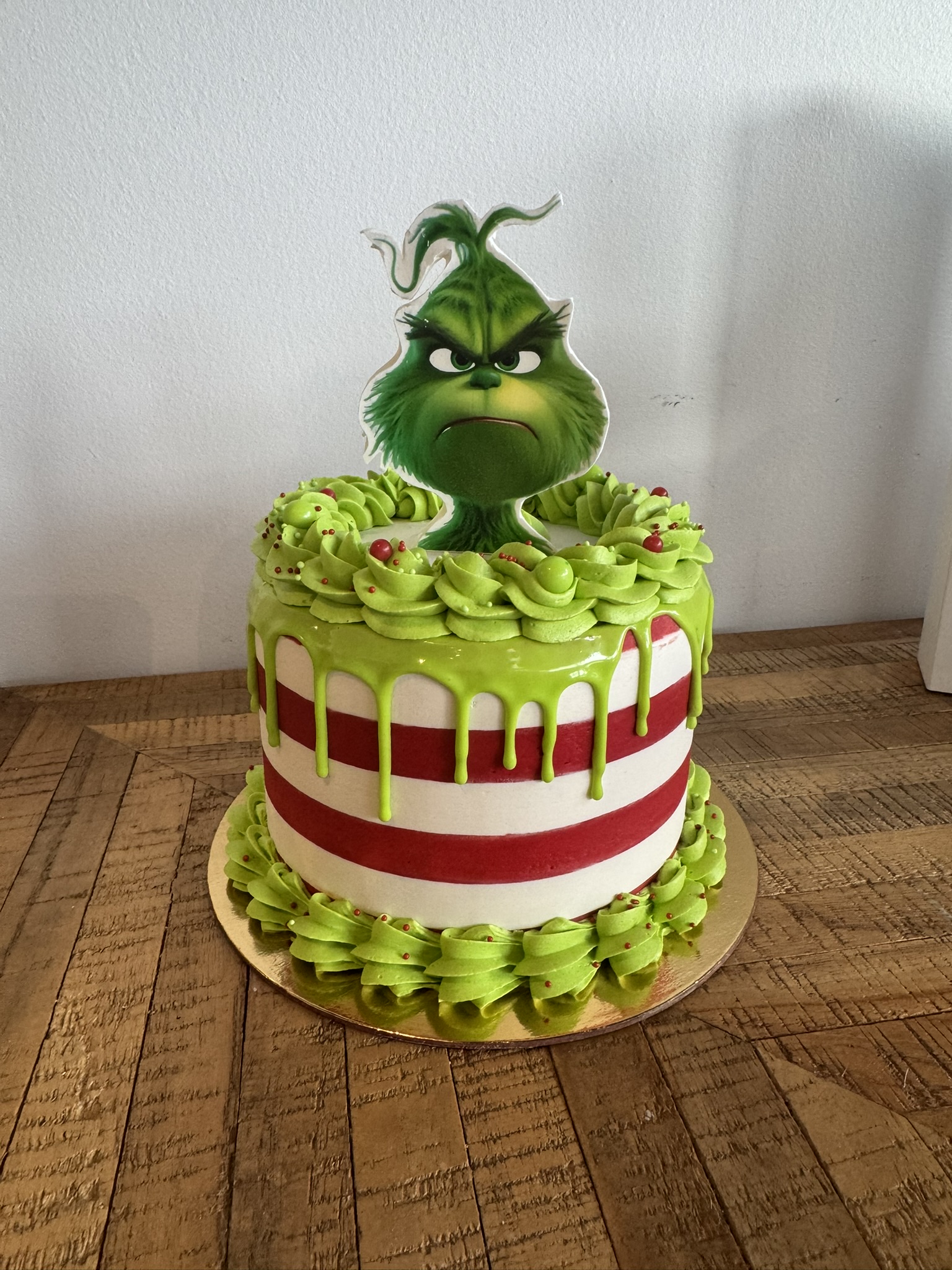 Gateau Signe M cakes for any event