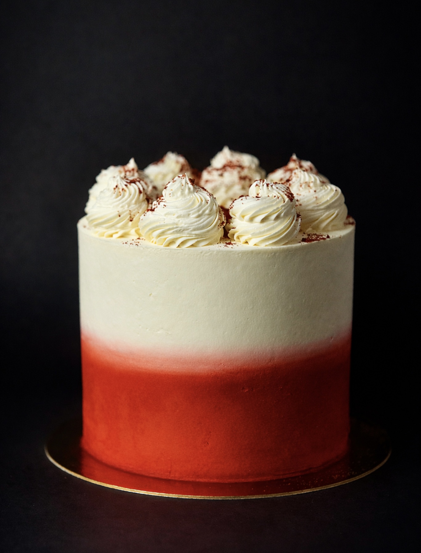 Gateau Signe M cakes for any event