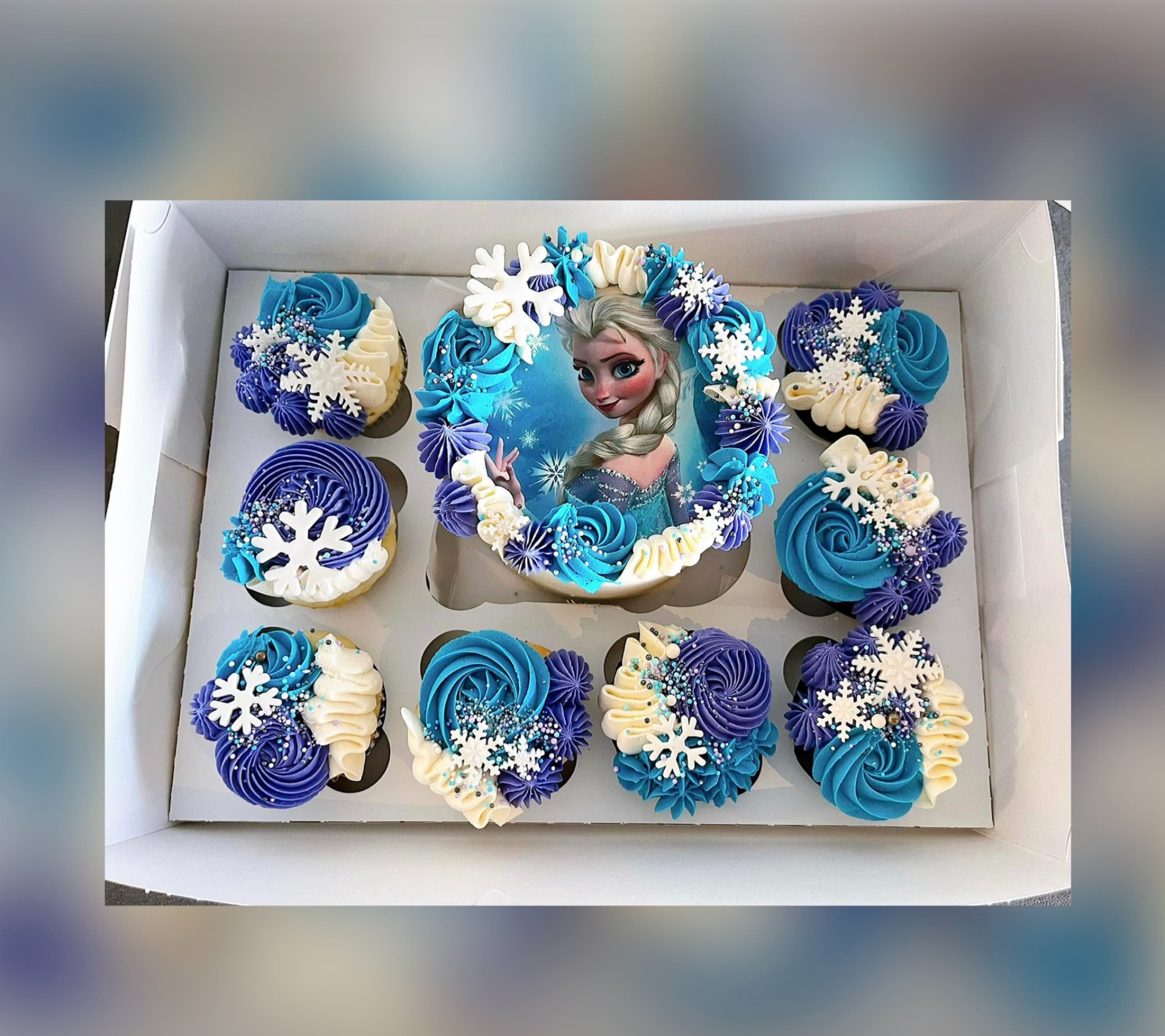 Gateau Signe M cakes for any event