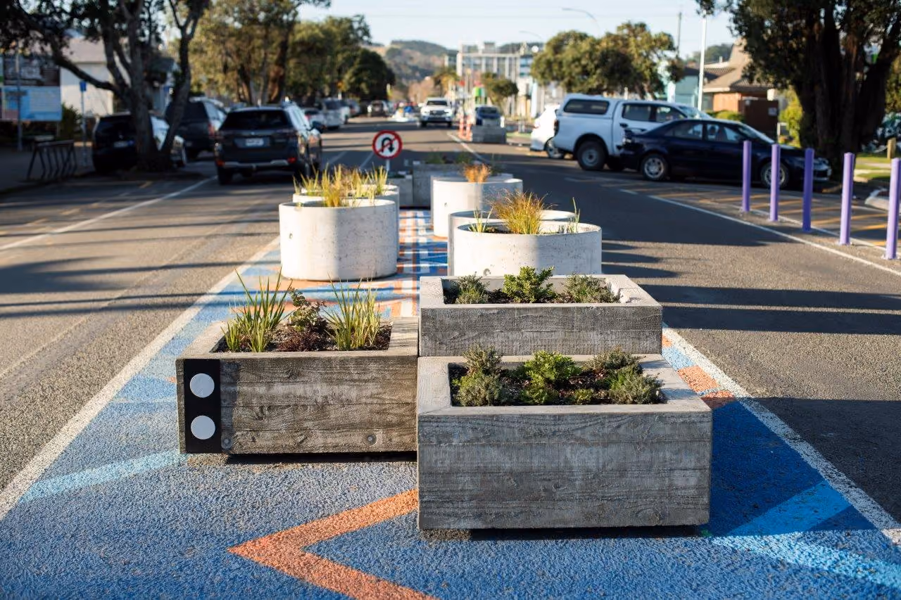 Board Finish 1m x 1m Concrete Planter - Permafab 19