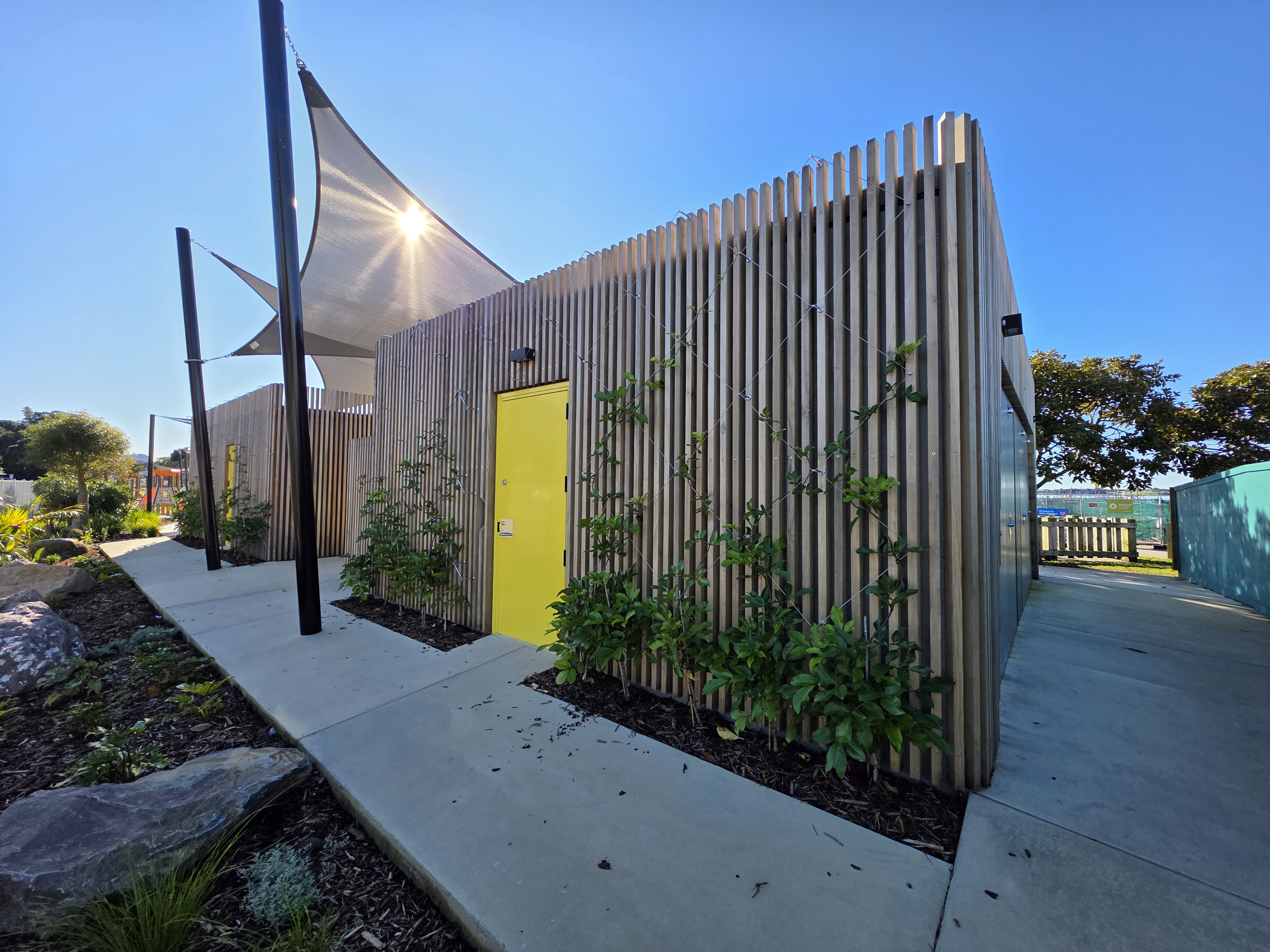 Tauranga Waterfront - Permaloo 84