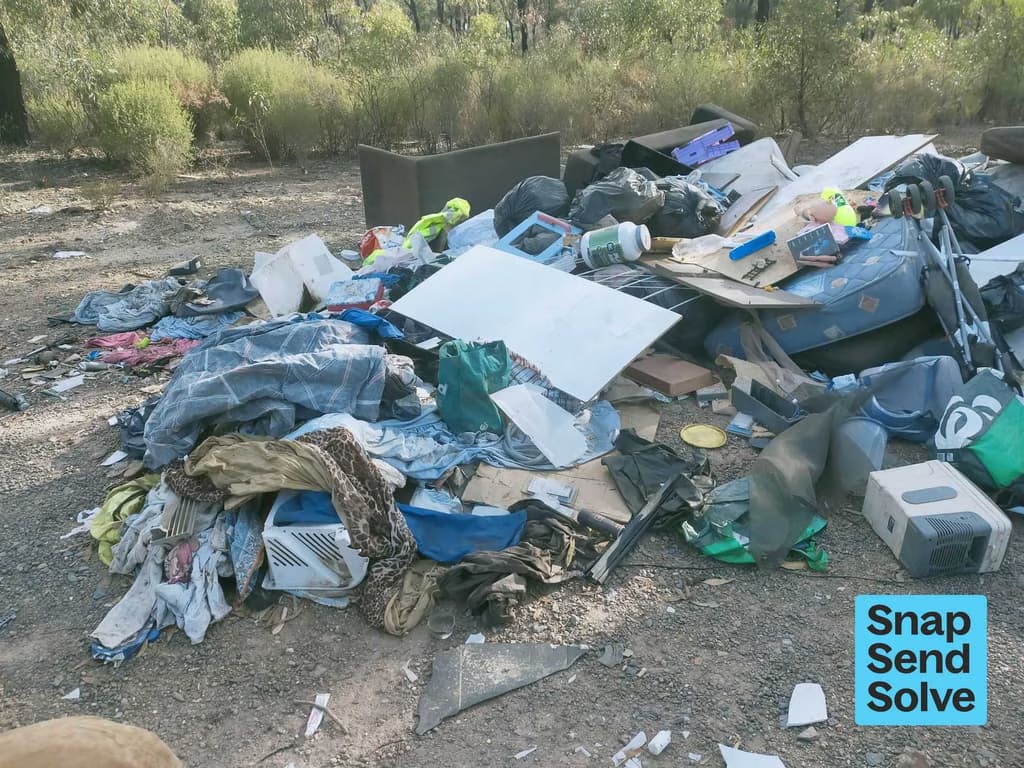 Dumped rubbish reports top 256,000 nationally in a year