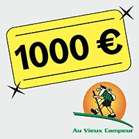 Étiquette jaune indiquant 1000 € avec le logo d'Au Vieux Campeur en dessous.