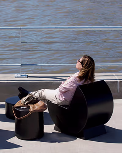 concrete seat