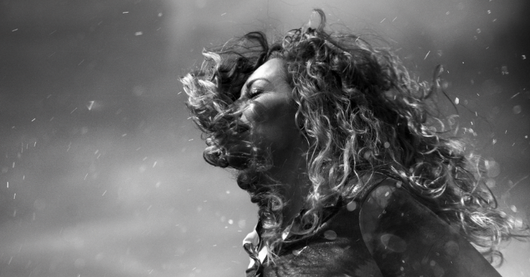 Anneke van Giersbergen