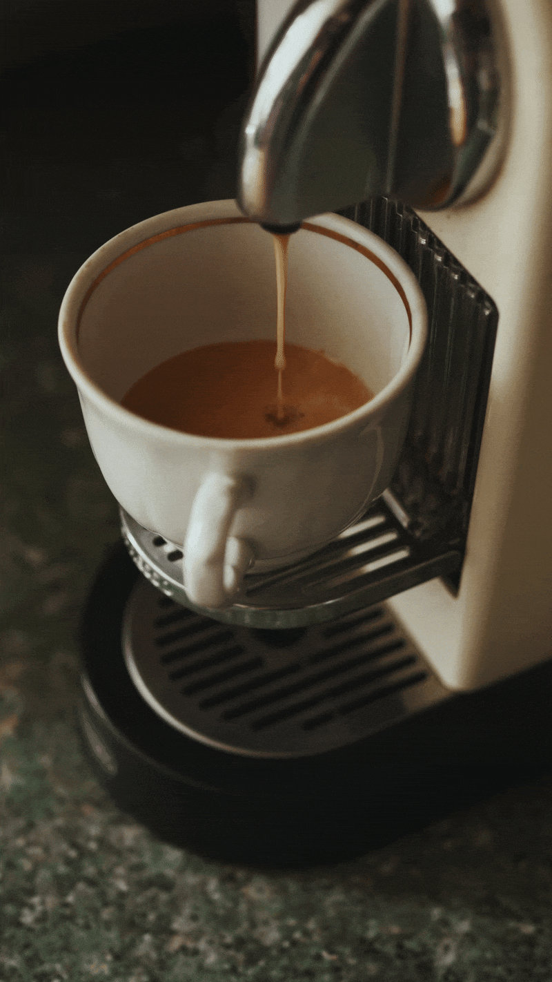 nakeing espresso zoom shot