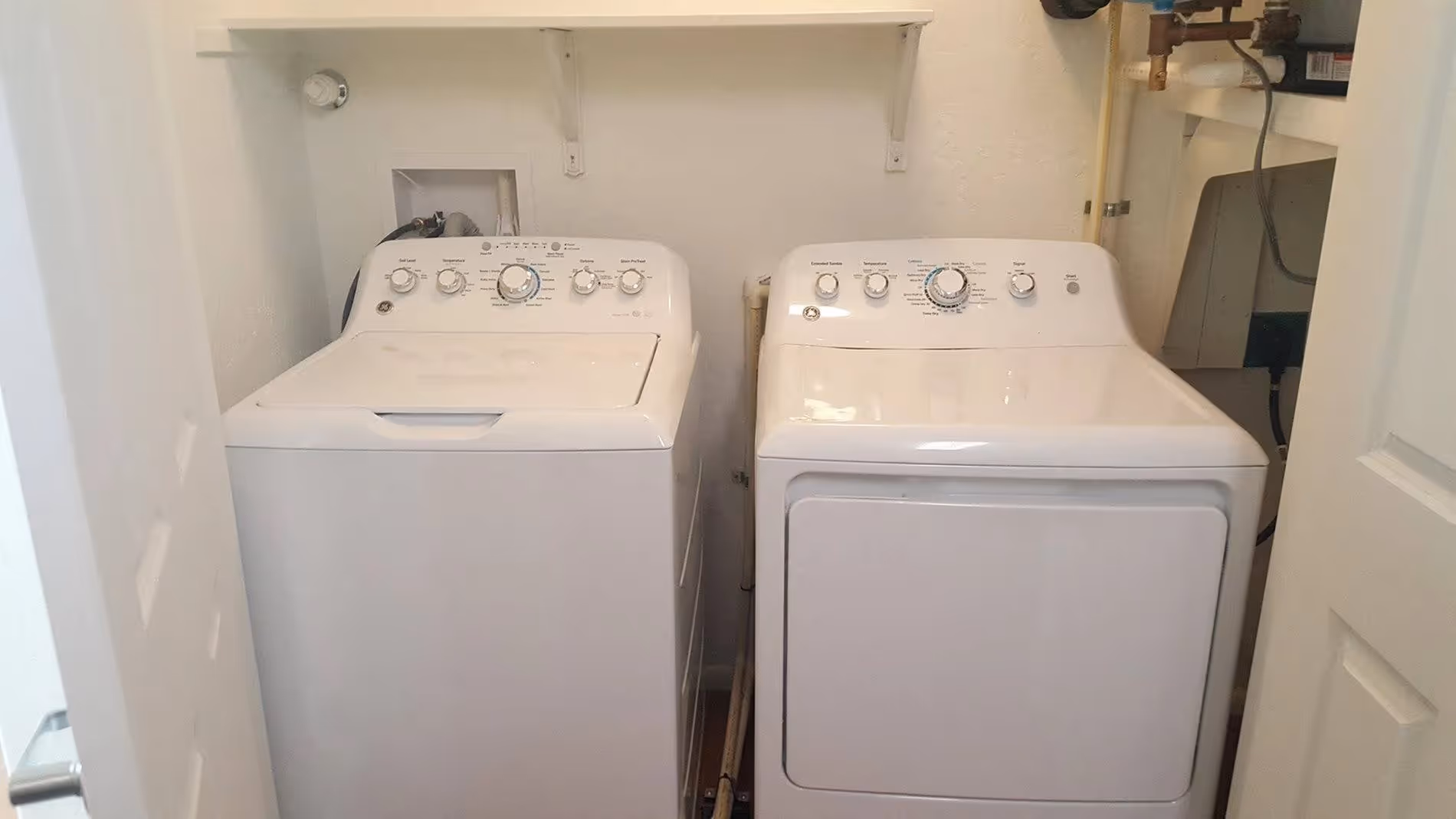 White washer and dryer