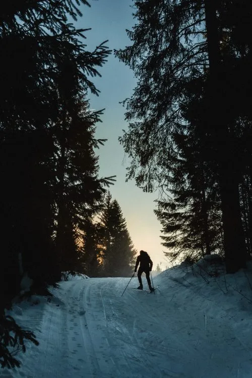 Ça monte un peu sur la Grande Traversée du Jura à ski de fond