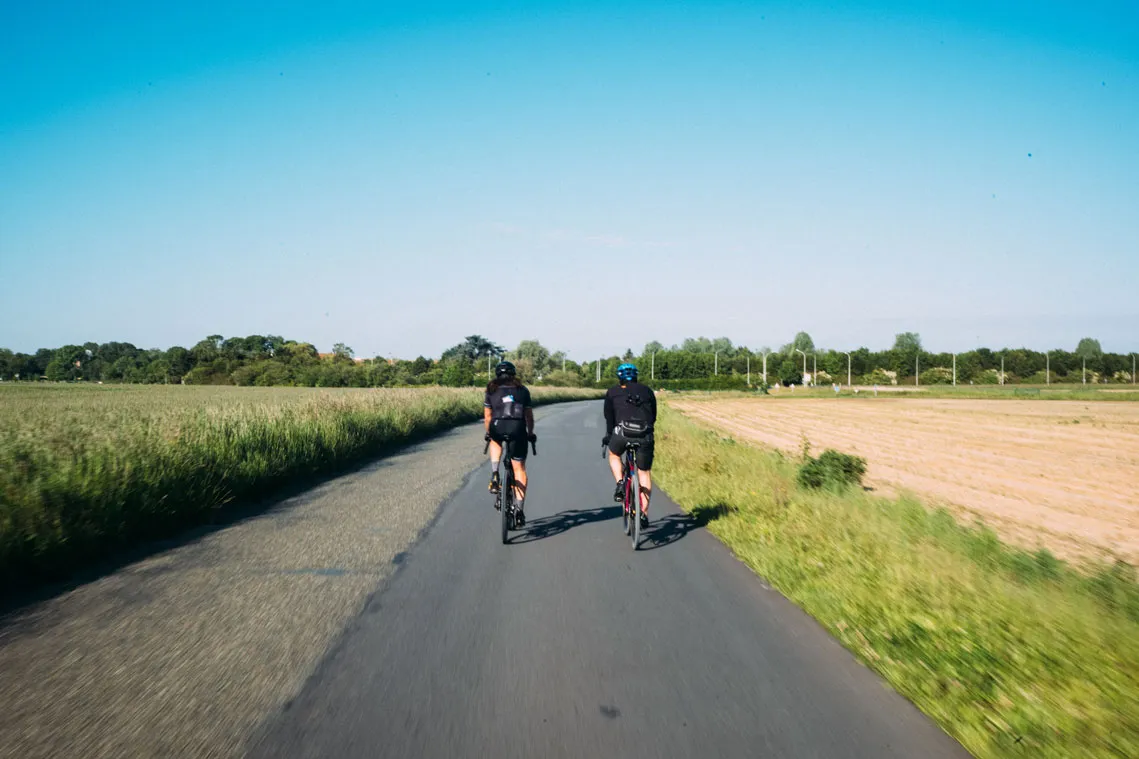 Matthieu Tober, Yann Moz et Yann Gobert nous présentent leurs itinéraires de gravel à Paris.